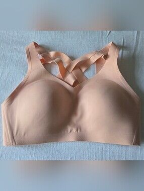 NWOT Lululemon Sports Bra